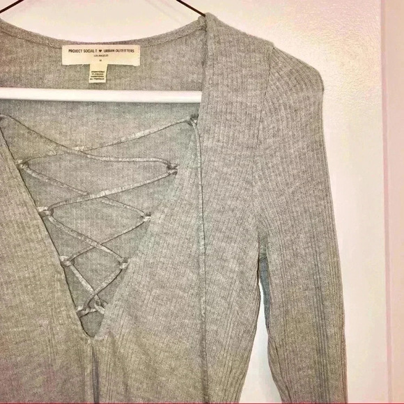 Urban Outfitters Plunge Lace-up Top - Grey - Picture 4 of 12